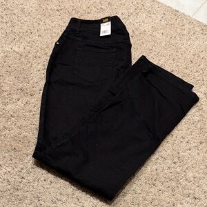Lee Classic Black Denim straight leg size 18w